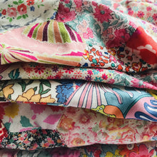 Load image into Gallery viewer, Sewing Hexagons in Perth