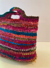 Load image into Gallery viewer, Crochet Bag Perth